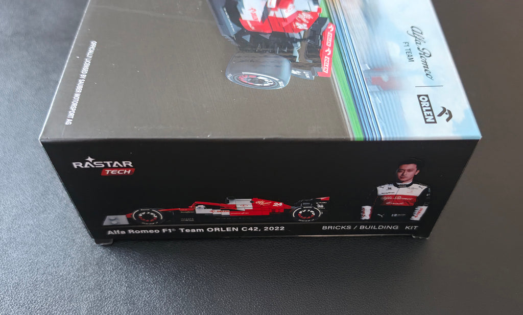 RASTAR Alfa Romeo F1 Team ORLEN C42 - 2022 - Scale 1:24