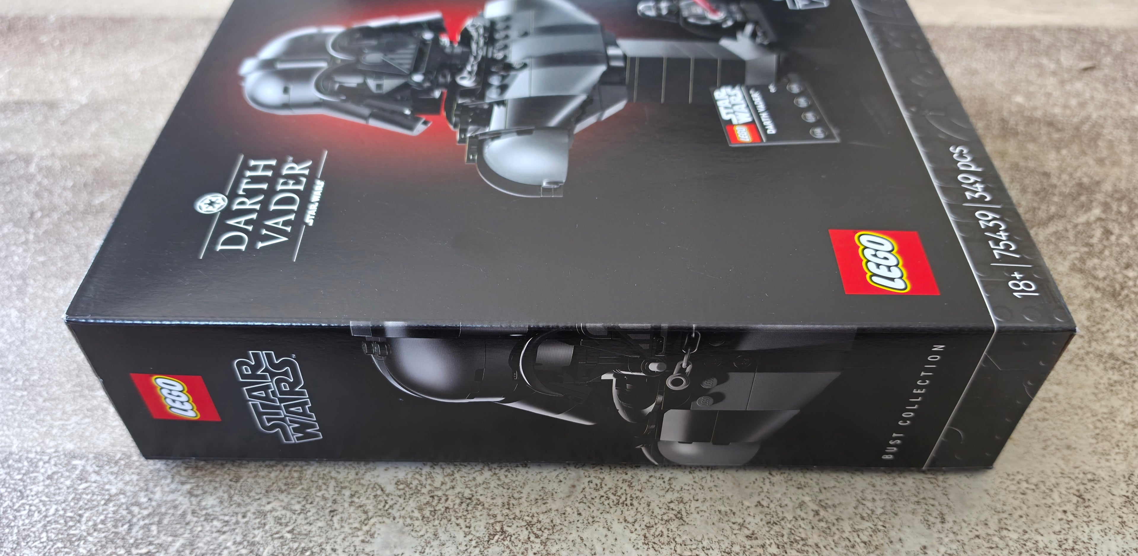 LEGO Star Wars Darth Vader Bust Model Set #75439