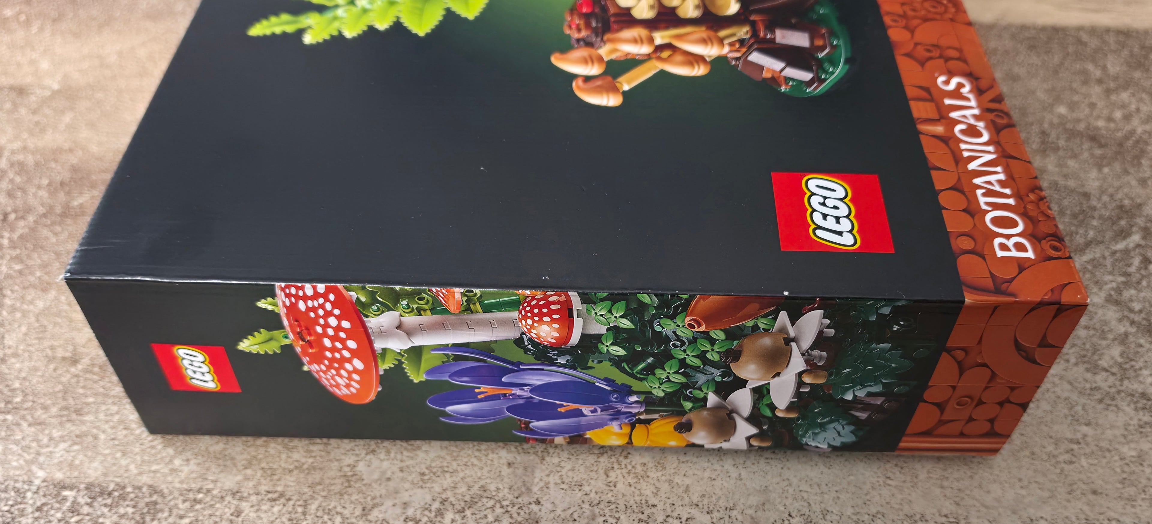 LEGO  Botanicals Woodland Mushrooms Set #11505