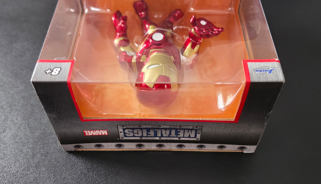 JADA ▪︎ Marvel ▪︎ Iron Man ▪︎ 10cm ▪︎ Metalfigs Die-Cast Figure Avengers