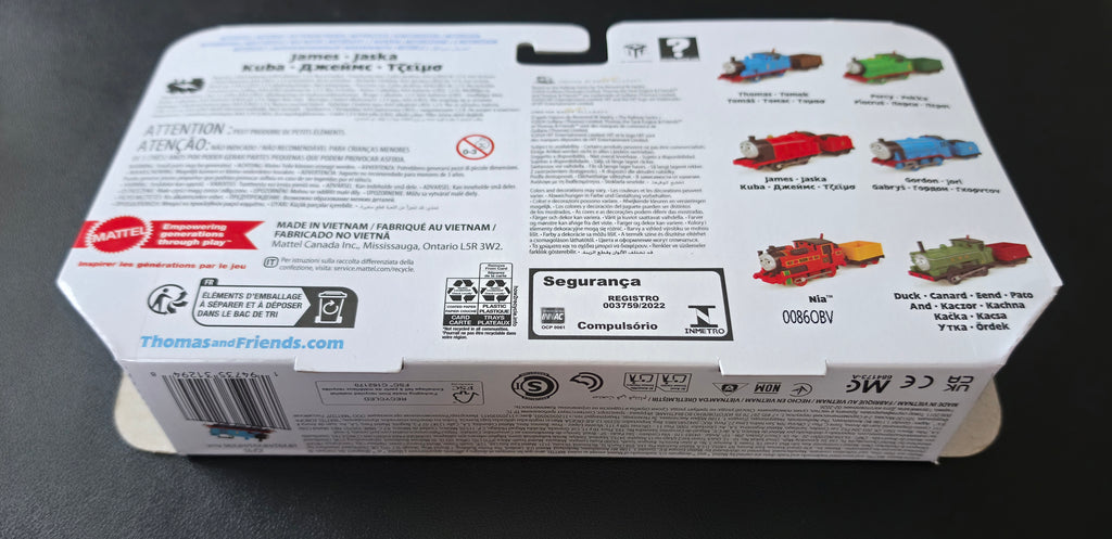 Thomas & Friends Push Along Diecast Train James