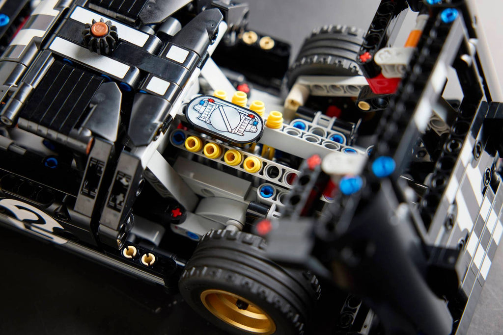 LEGO  Technic 1966 Ford GT40 MKII Race Car Set #42223